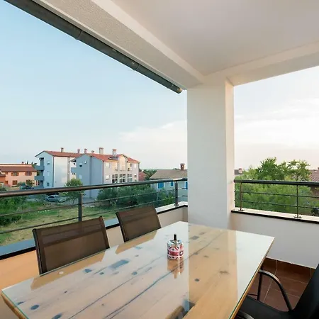 Villa Anja 1St Floor Peroj Zewnętrze zdjęcie